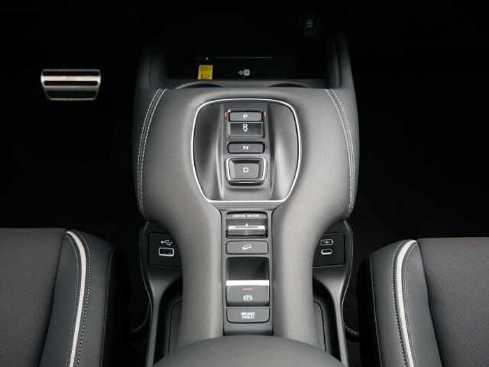 Honda ZR-V 2.0 i-MMD HYBRID SPORT NAVI+LED+ACC+18Z. e: HEV