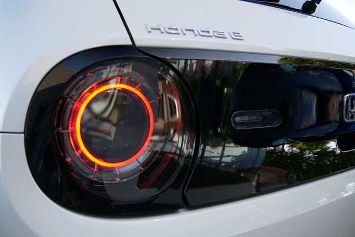 Honda E ADVANCE 17' NAVI+LED+360°KAMERA+SHZ+ACC ADVANC 17' NAVI+LD+360°KAMRA+SHZ+ACC