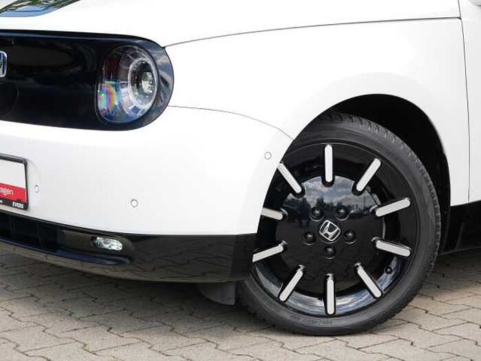 Honda E ADVANCE 17' NAVI+LED+360°KAMERA+SHZ+ACC ADVANC 17' NAVI+LD+360°KAMRA+SHZ+ACC