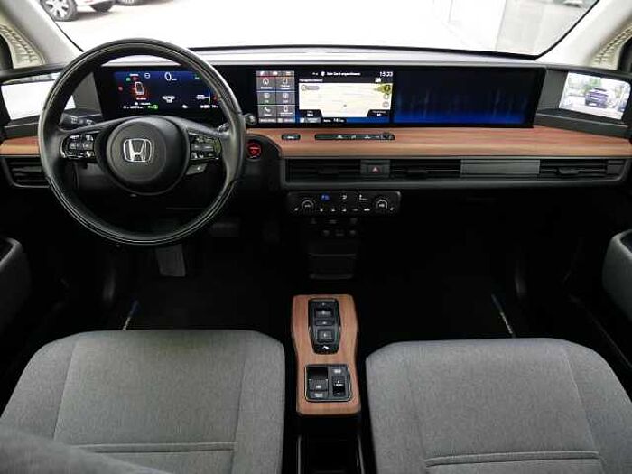 Honda E ADVANCE 16' ACC+SHZ+PANO+NAVI+LED+360°KAM ADVANC 16' ACC+SHZ+PANO+NAVI+LD+360°KAM
