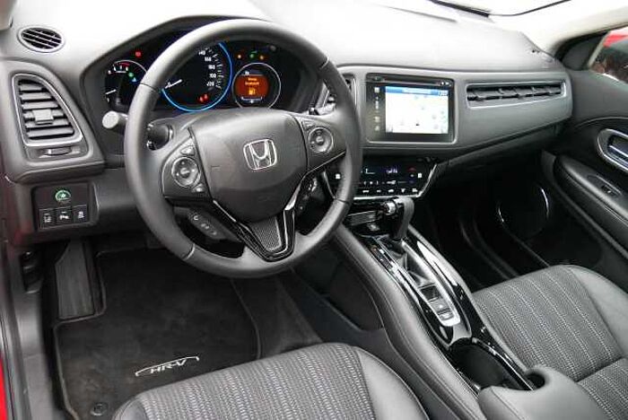 Honda HR-V 1.5 i-VTEC CVT EXECUTIVE STDHZG+PANORAMAD.
