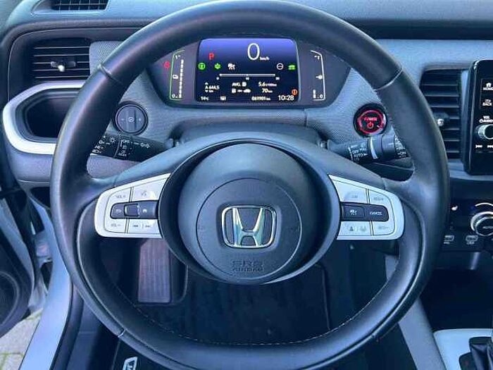 Honda Jazz 1.5 Hybrid Crosstar Executive Navi Kamera eCVT 2022