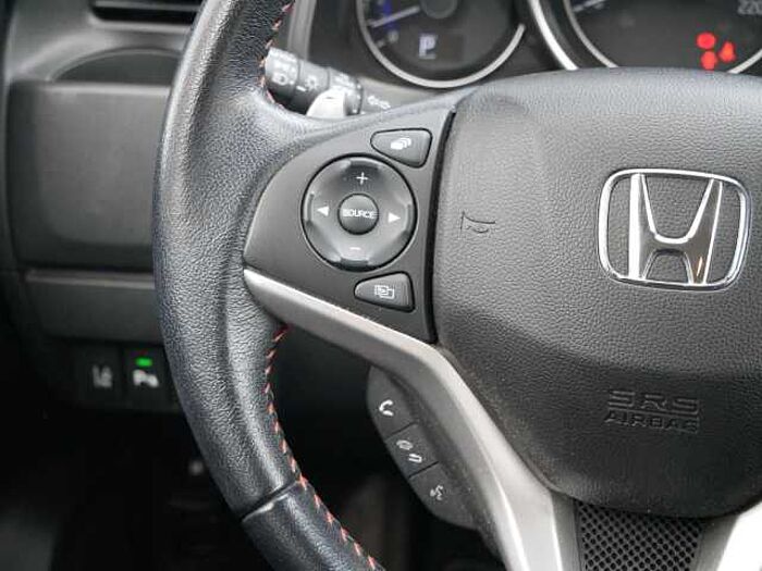 Honda JAZZ 1.5 Dynamic CVT +AHK+LED+PDC+SHZ+BT*