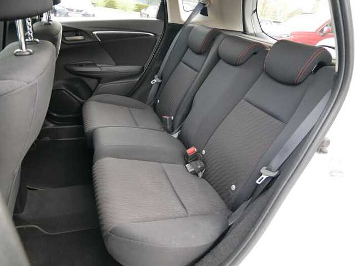 Honda JAZZ 1.5 Dynamic CVT +AHK+LED+PDC+SHZ+BT*