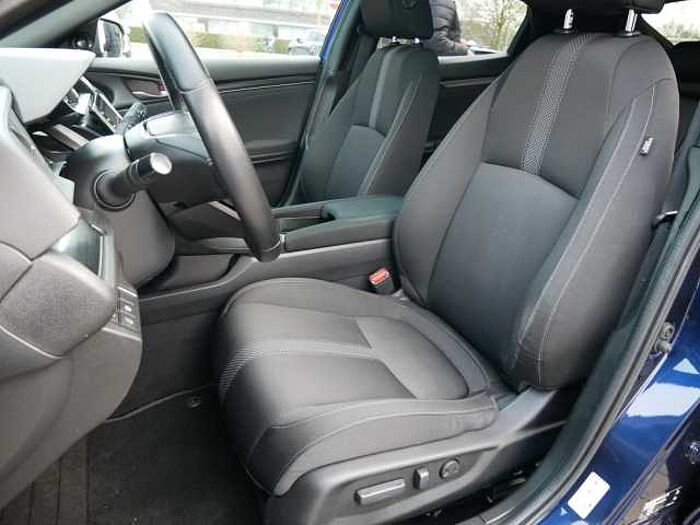 Honda Civic 1.0 6-GANG NAVI-KAMERA+PANORAMA+SHZ Executive