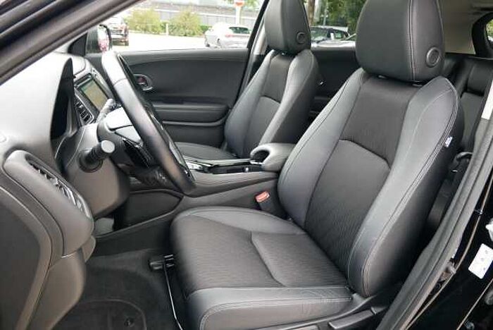 Honda HR-V 1.5 Executive SHZ+NAVI+KAMERA+PANORAMA+LED