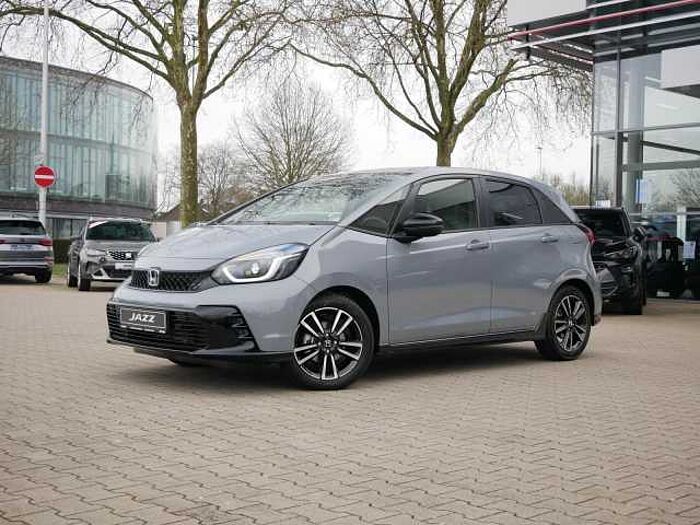 Honda Jazz 1.5 i-MMD Hybrid Advance Sport e: CVT + NAVI