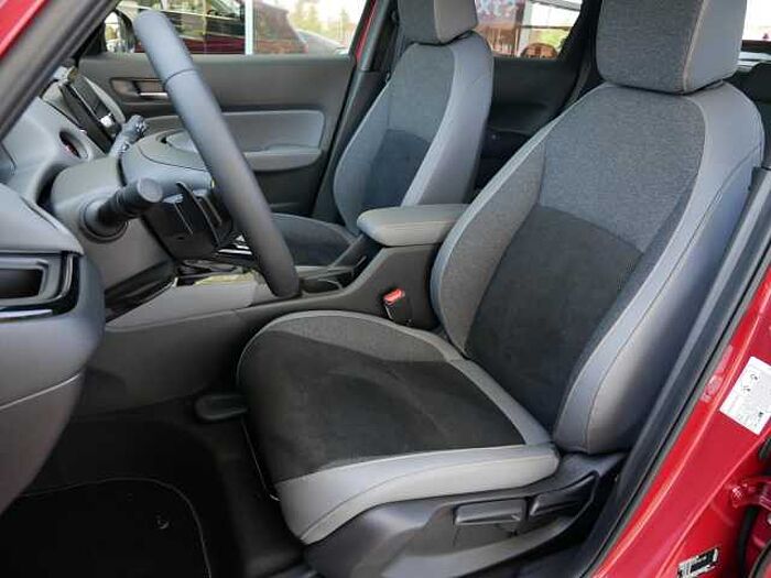Honda Jazz 1.5i Hybrid Advance Sport Navi Kamera Totw. 1.5 i-MMD