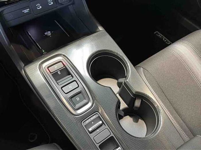 Honda Civic 2.0 Hybrid Sport Navi LED Kamera Totw. 18' 18'