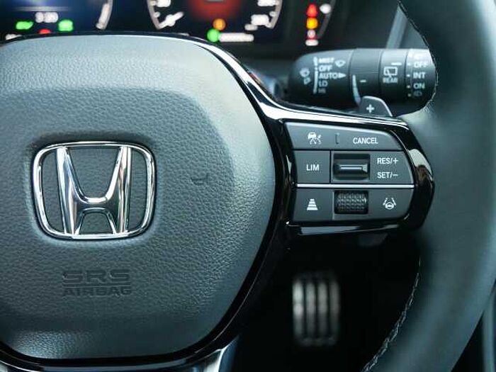 Honda Civic e: HEV Advance Bose +LED+NAVI+PANO+KAMERA