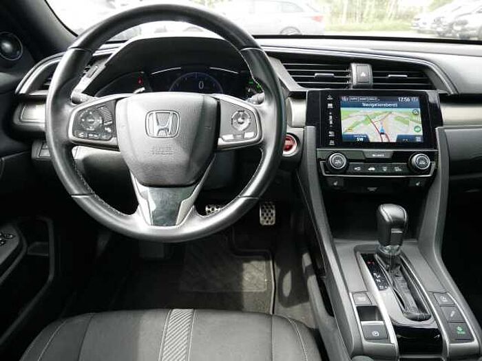 Honda Civic 1.0 Turbo Executive Automatik PANO+LED+NAVI