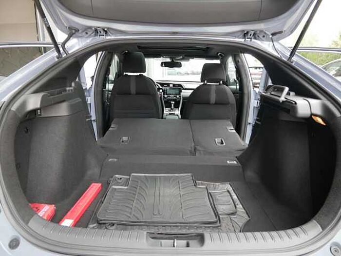 Honda Civic 1.0 Turbo Executive Automatik PANO+LED+NAVI