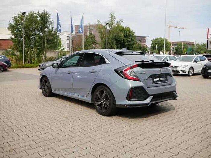 Honda Civic 1.0 Turbo Executive Automatik PANO+LED+NAVI