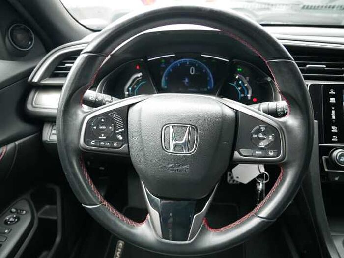 Honda Civic 1.0 Turbo Dynamic VTEC SHZ+KAMERA+LEDER Limited Edition