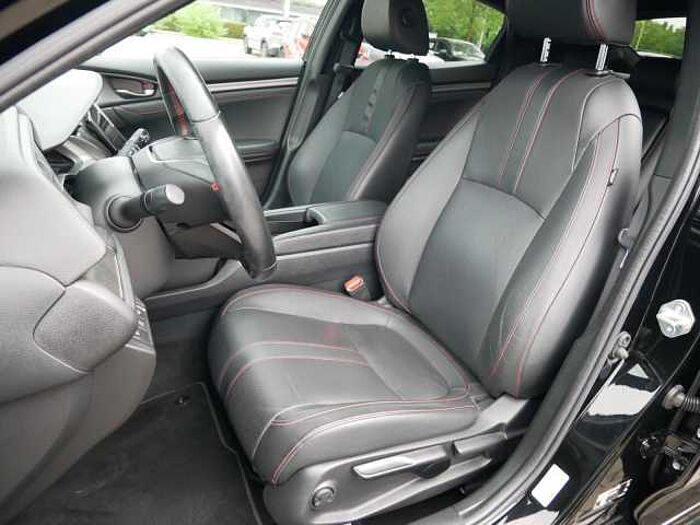 Honda Civic 1.0 Turbo Dynamic VTEC SHZ+KAMERA+LEDER Limited Edition