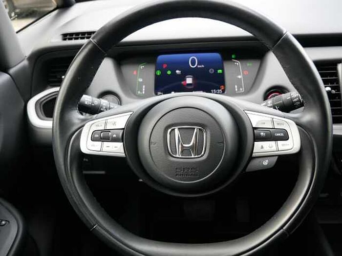 Honda Jazz Hybrid 1.5 Executive NAVI+SHZ+KAMERA+LHZ i-MMD