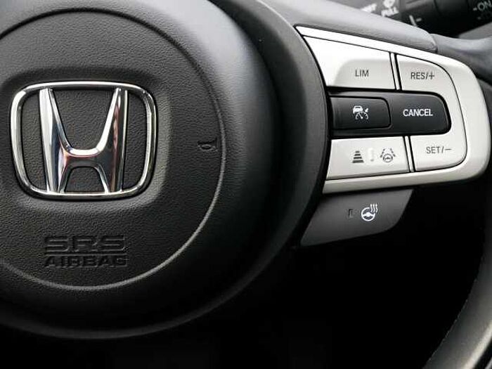 Honda Jazz Hybrid 1.5 Executive NAVI+SHZ+KAMERA+LHZ i-MMD