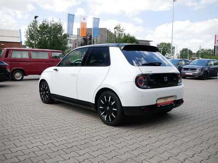 Honda E ADVANCE 17' NAVI+LED+360°KAMERA+SHZ+ACC ADVANC 17' NAVI+LD+360°KAMRA+SHZ+ACC