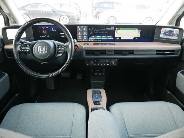 Honda E ADVANCE 16' ACC+SHZ+PANO+NAVI+LED+360°KAM ADVANC 16' ACC+SHZ+PANO+NAVI+LD+360°KAM